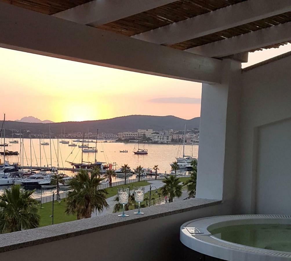 Buenavista Suite - Golfo Aranci Buitenkant foto