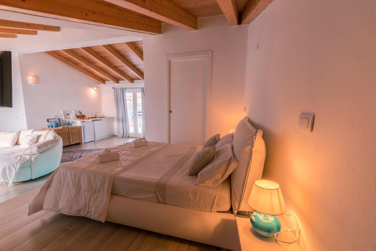 Buenavista Suite - Golfo Aranci Buitenkant foto
